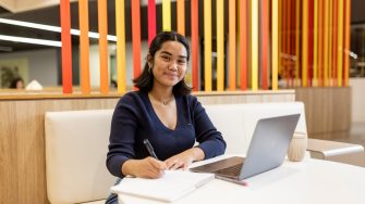 Students at UNSW Sydney Kensington campus