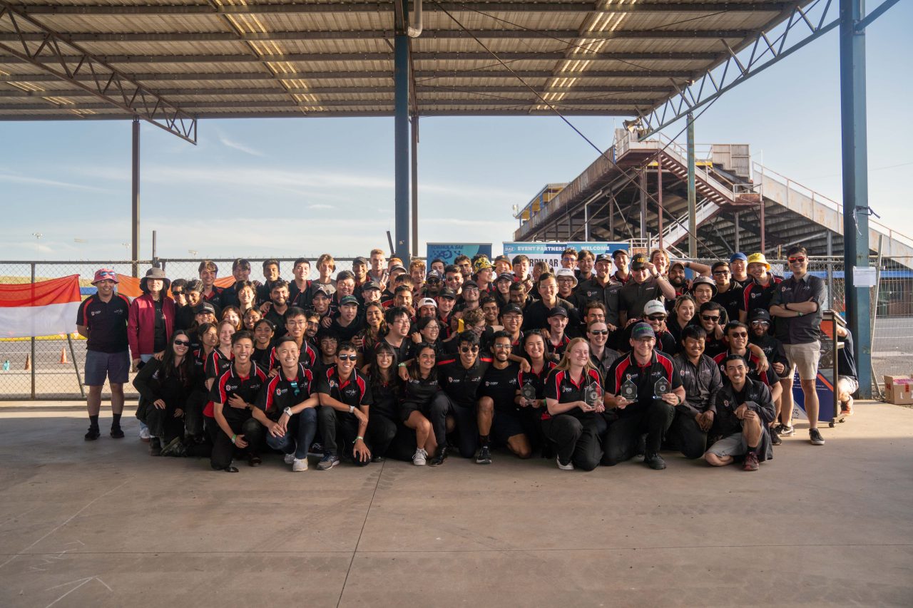 Redback racing small group photo